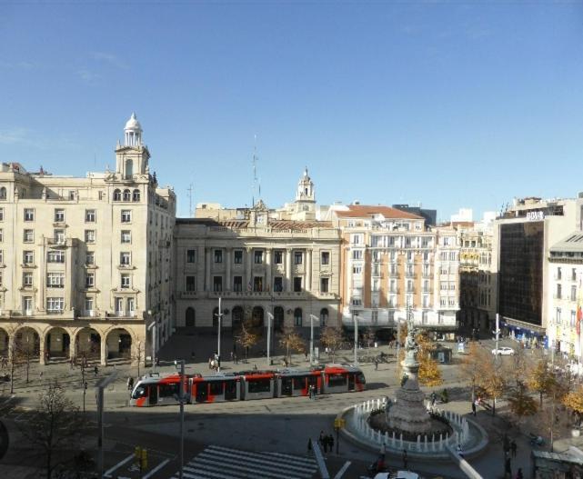 Apartamento Centrico "El Rubi Del Pilar" Apartment Zaragoza Exterior photo